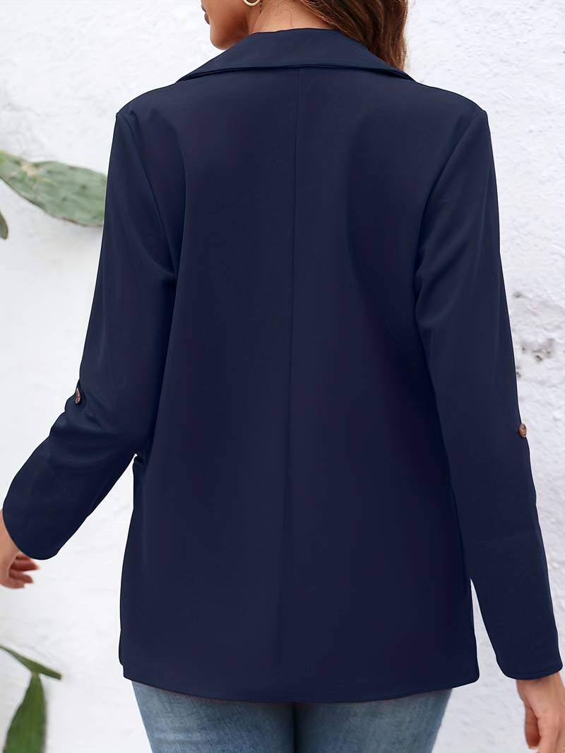 Chic Blazer for an Effortlessly Casual Look