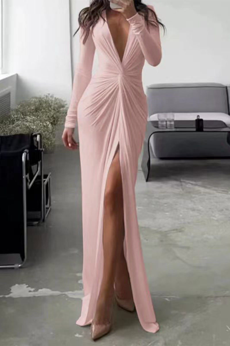 Chloé - Élégante Robe à Col Plissé et Décolleté en V