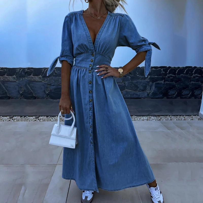 Chic Denim Dress - Eva