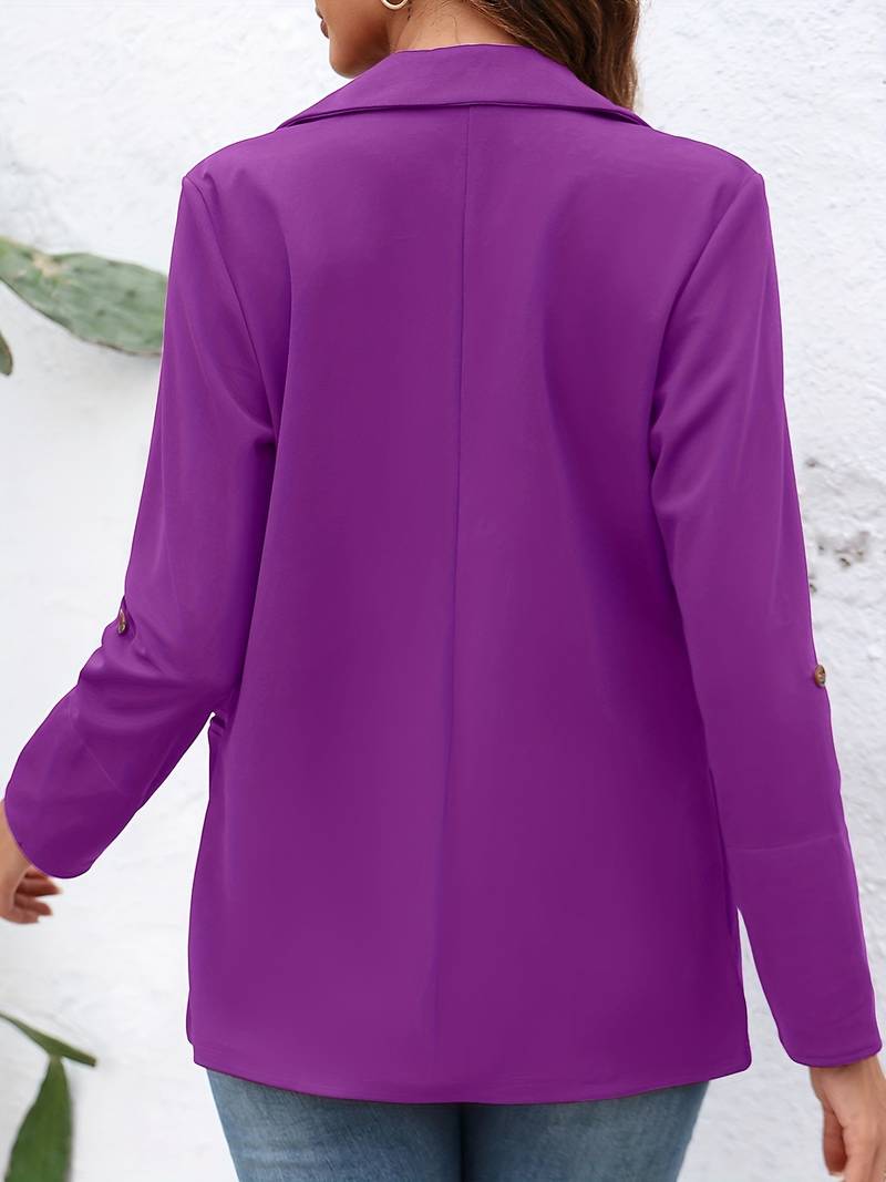 Chic Blazer for an Effortlessly Casual Look